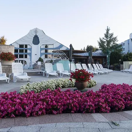 Carbona Iguacu Hévíz